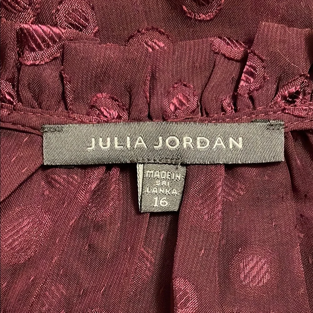 Julia Jordan Burgundy Textured Dress - Picture 5 of 5